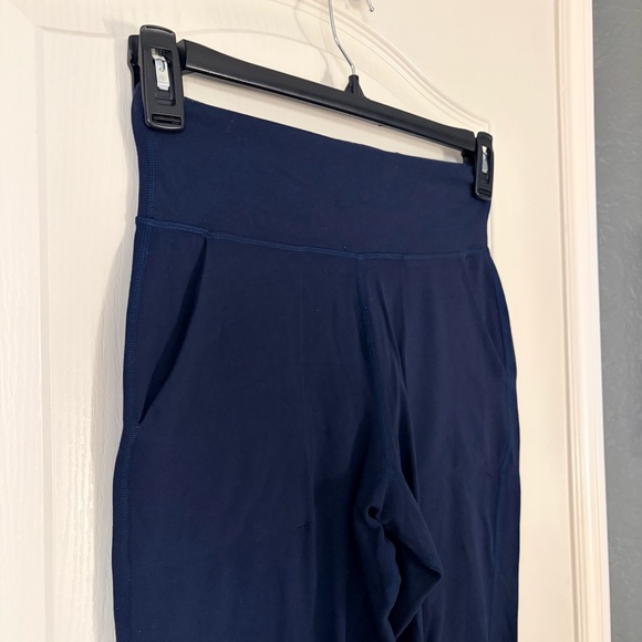 Lululemon Align Jogger Crop 23" Inseam Lightweight Pocket High Rise Blue, 6 - Picture 3 of 10